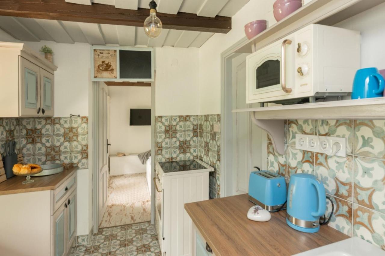 ולנצה Lovely Cottage Home מראה חיצוני תמונה